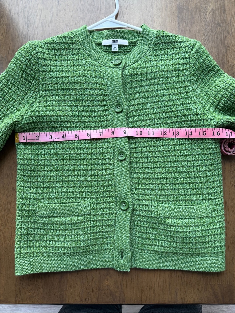 Uniqlo Olive Green Textured Button-Front Cardigan Sweater - Picture 7 of 10